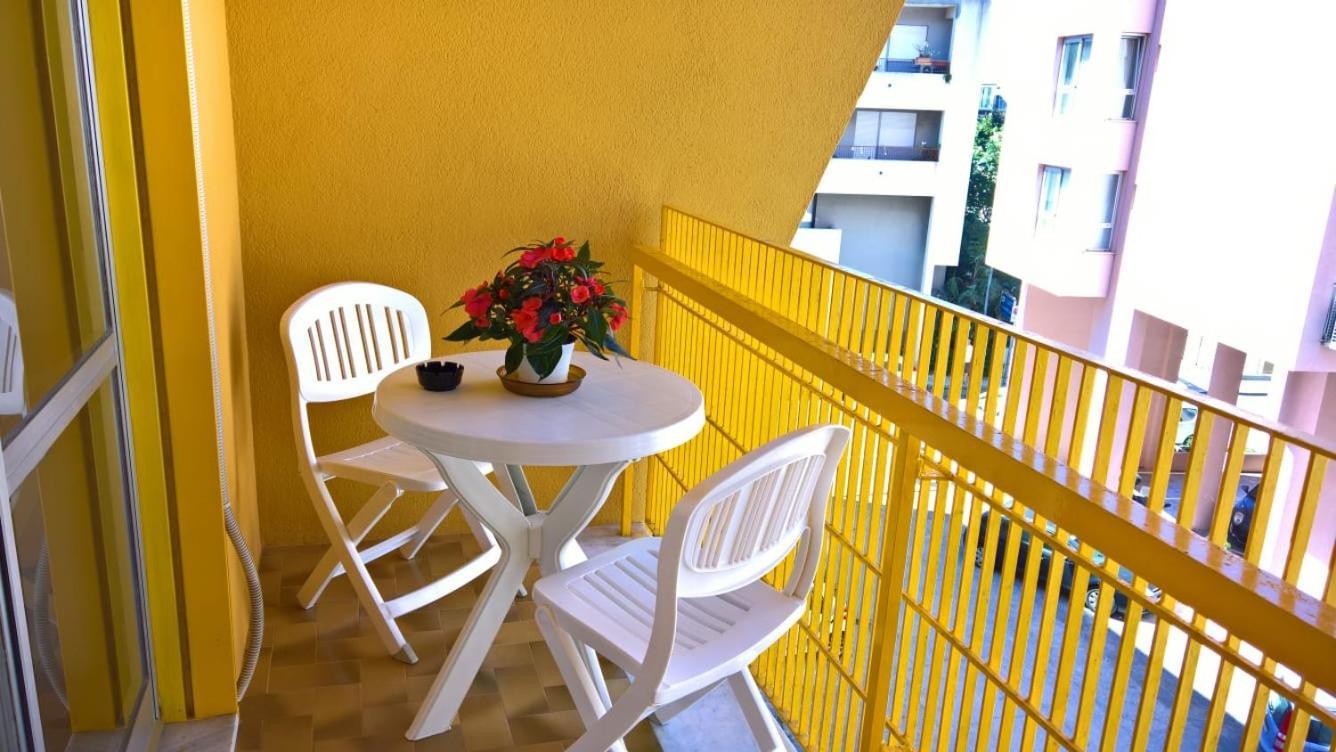 Yellow House Чефалу Экстерьер фото